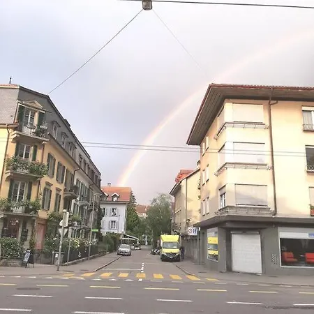 Ubytování v soukromí Near Main Station *