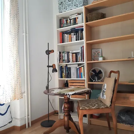 Homestay Near Main Station *